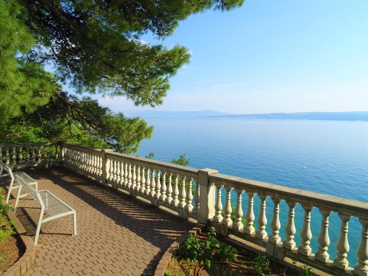Apartments Villa Maria 茨里克韦尼察 外观 照片